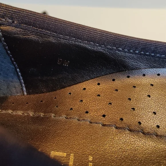 Vaneli Suede Leather Dark Brown Flats - Picture 6 of 9